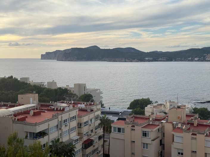 Image No.3-2 Bed Flat for sale