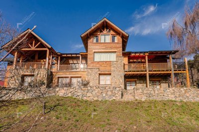 Un hôtel de 8 chambres à vendre à Espagne