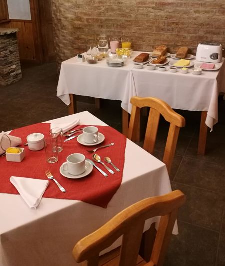 Image No.9-8 Bed Hotel for sale