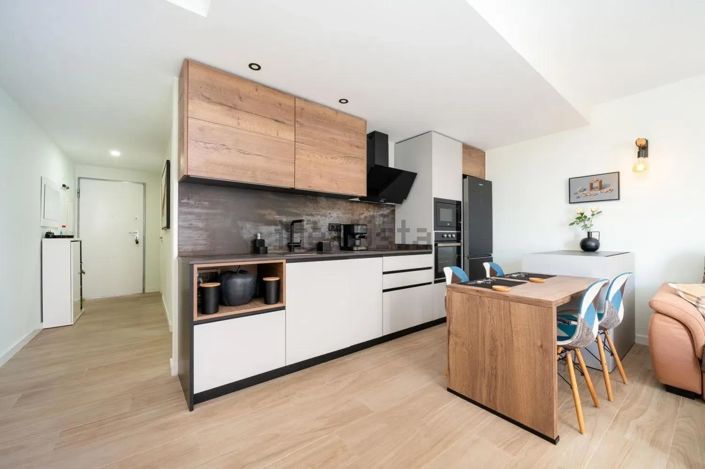 Image No.2-3 Bed Property for sale