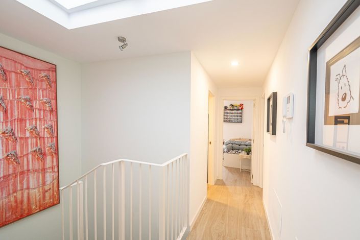 Image No.25-3 Bed Property for sale