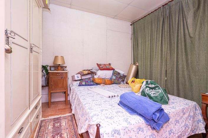 Image No.34-4 Bed House for sale