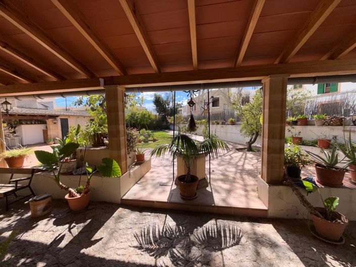 Image No.4-4 Bed House for sale