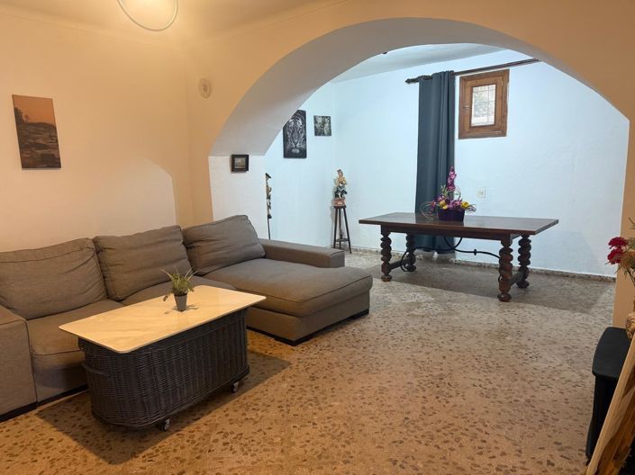 Image No.15-2 Bed Village House for sale