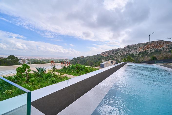 Image No.13-5 Bed Villa for sale