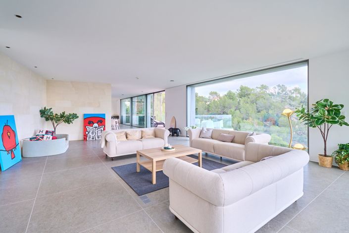 Image No.26-5 Bed Villa for sale