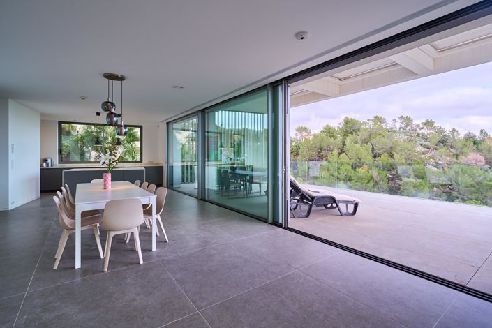 Image No.32-5 Bed Villa for sale