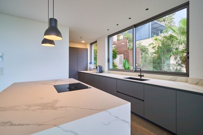 Image No.38-5 Bed Villa for sale