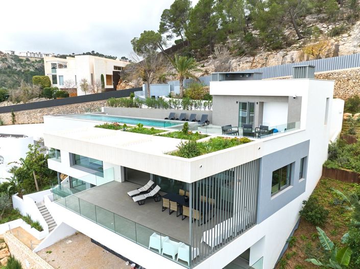 Image No.5-5 Bed Villa for sale