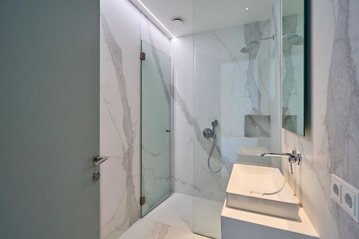 Image No.46-5 Bed Villa for sale