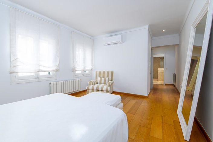 Image No.23-3 Bed Duplex for sale