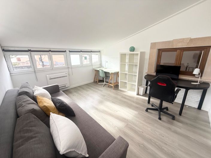 Image No.23-3 Bed Property for sale