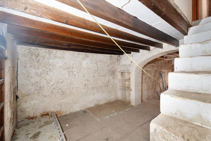 Image No.18-2 Bed House for sale