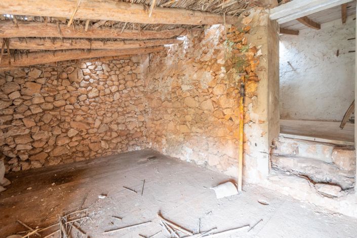 Image No.27-2 Bed House for sale