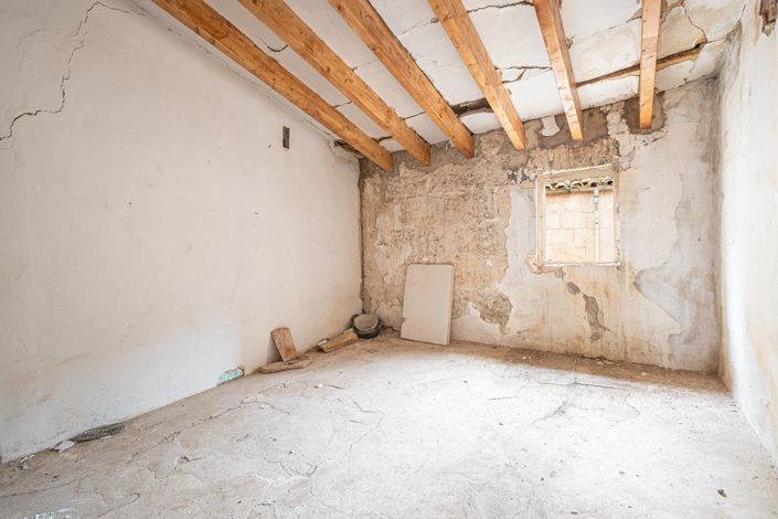 Image No.29-2 Bed House for sale