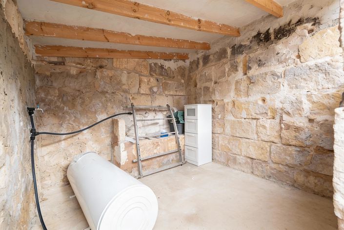 Image No.30-2 Bed House for sale