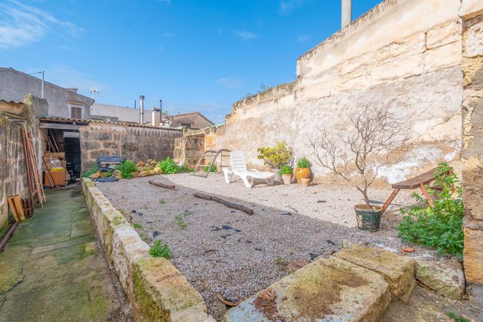 Image No.6-2 Bed House for sale