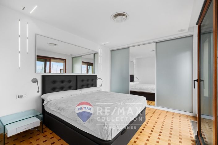 Image No.17-3 Bed Flat for sale