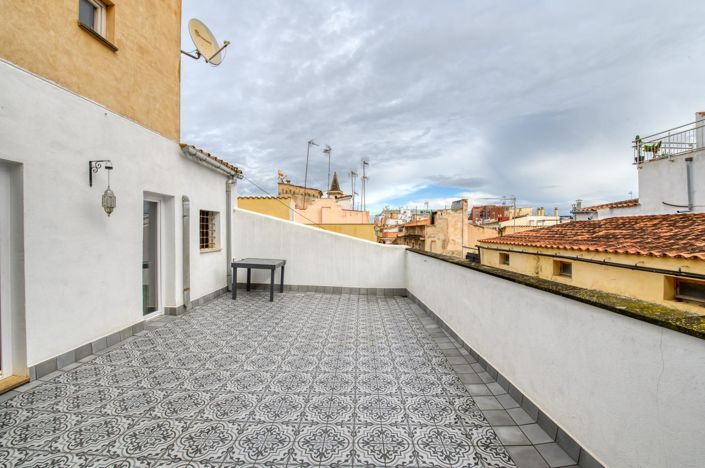 Image No.20-2 Bed Penthouse for sale