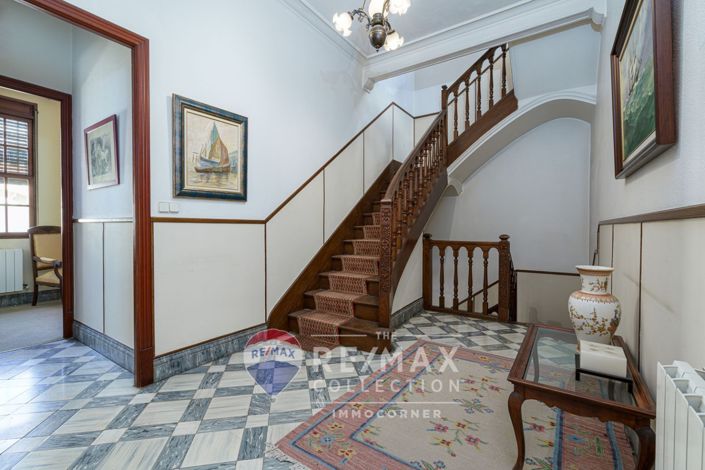 Image No.26-11 Bed Semi-Detached for sale