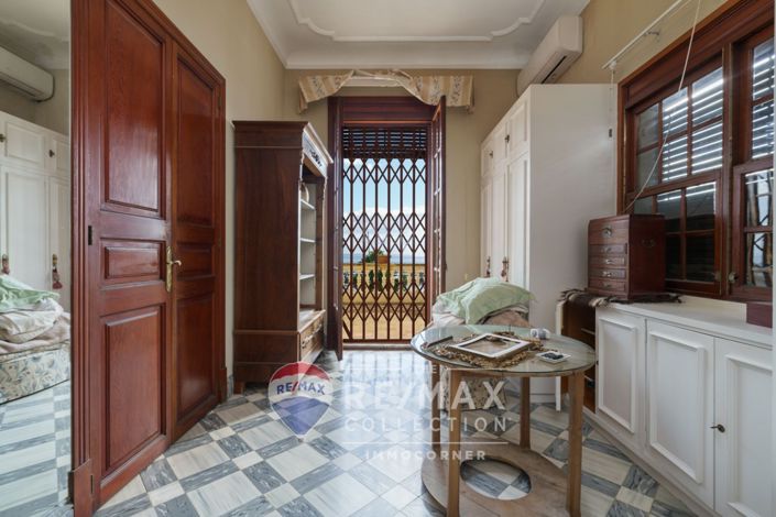 Image No.27-11 Bed Semi-Detached for sale