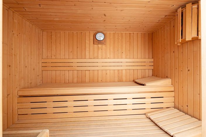 Image No.21-5 Bed Property for sale