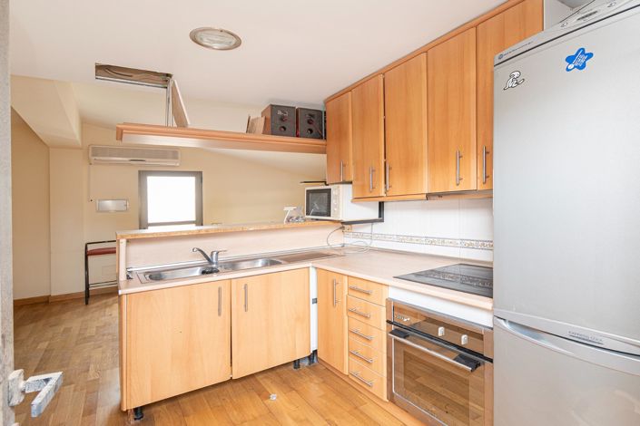 Image No.29-5 Bed Property for sale