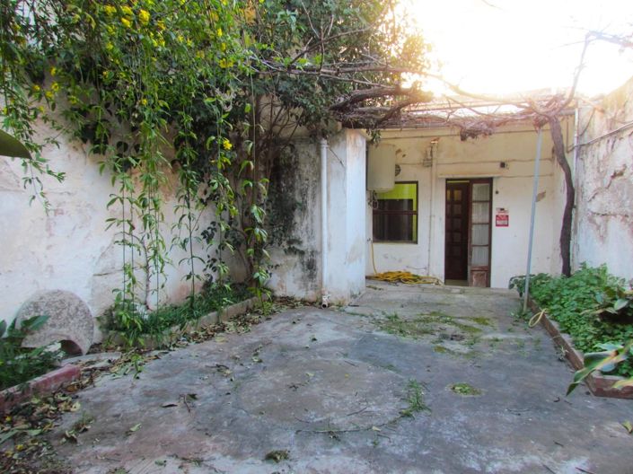 Image No.2-5 Bed Property for sale