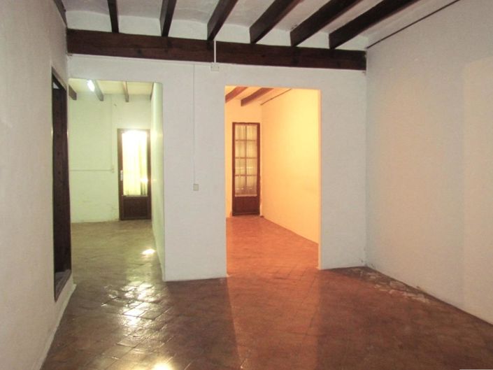 Image No.4-5 Bed Property for sale