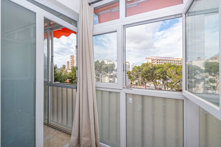 Image No.3-2 Bed Flat for sale