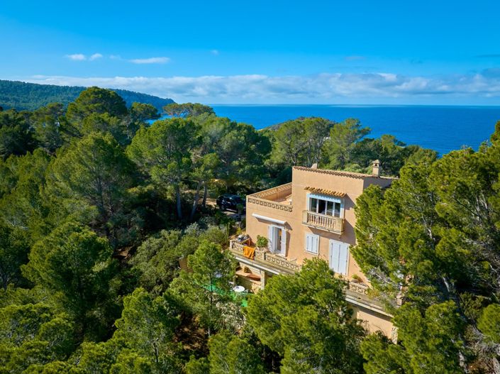 Image No.12-3 Bed Country House for sale