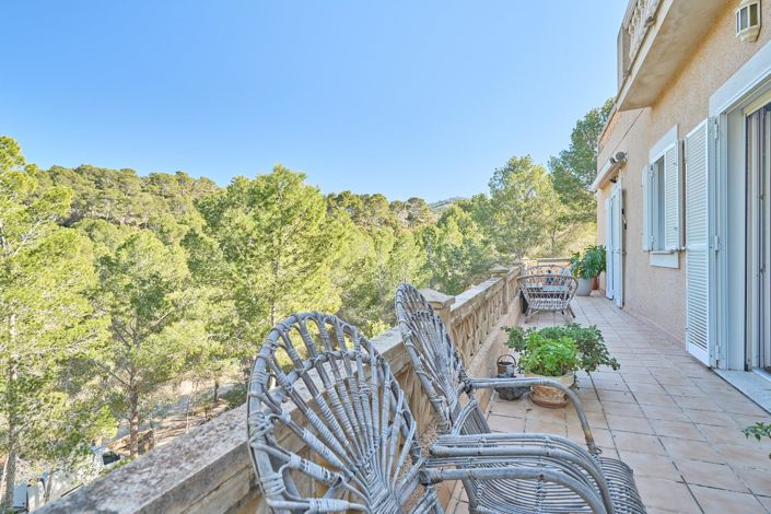 Image No.16-3 Bed Country House for sale