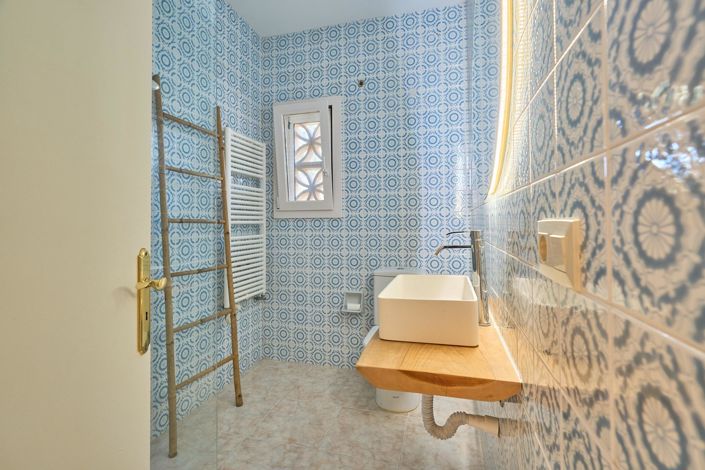 Image No.20-3 Bed Country House for sale