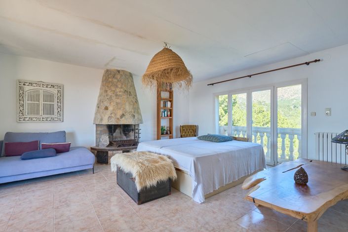 Image No.26-3 Bed Country House for sale