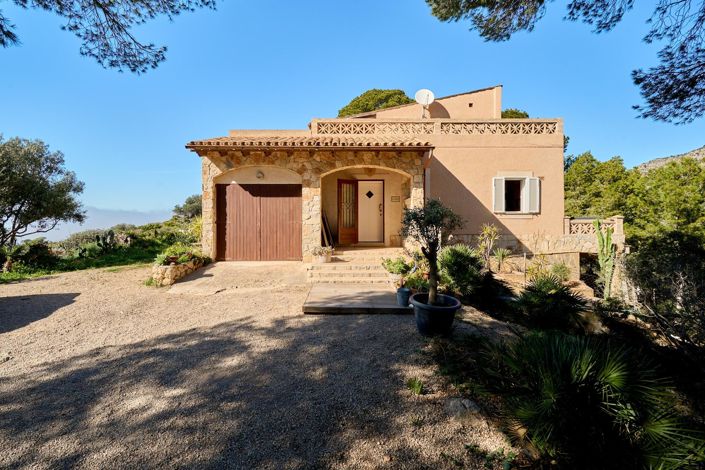 Image No.31-3 Bed Country House for sale