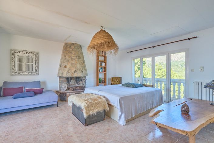 Image No.36-3 Bed Country House for sale