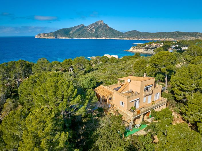 Image No.4-3 Bed Country House for sale