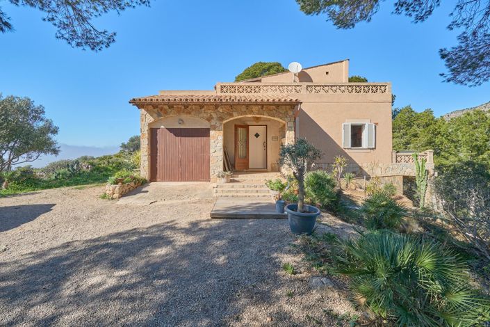 Image No.44-3 Bed Country House for sale