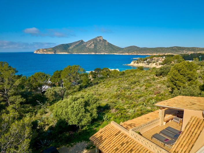 Image No.8-3 Bed Country House for sale