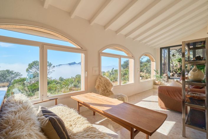 Image No.10-3 Bed Country House for sale