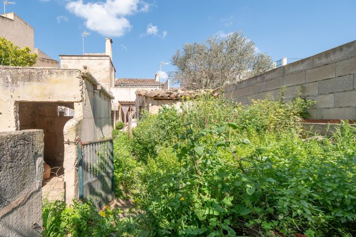 Image No.24-3 Bed Village House for sale