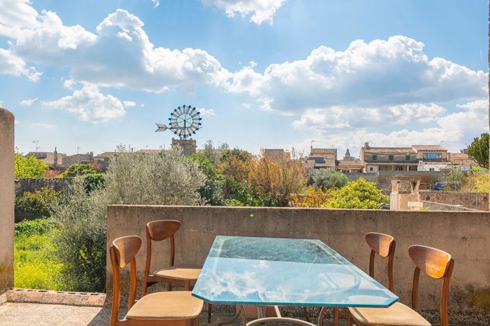 Image No.5-3 Bed Village House for sale