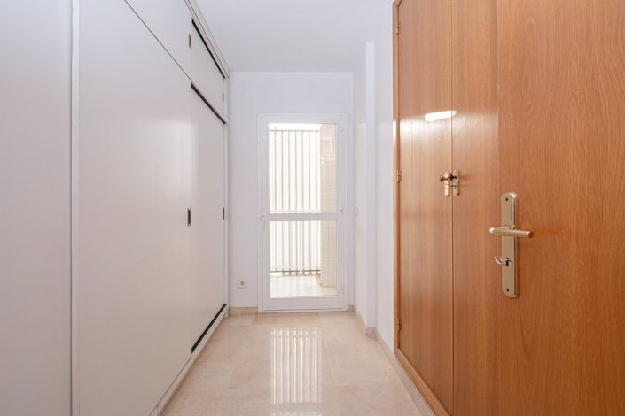 Image No.20-6 Bed Penthouse for sale