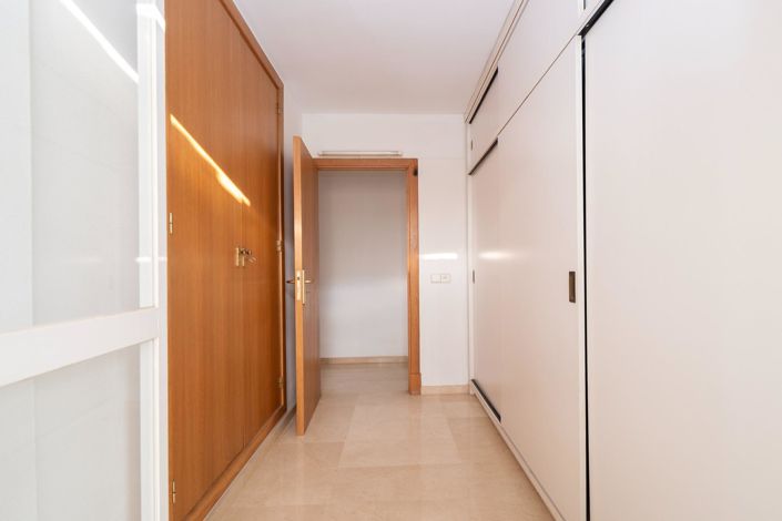 Image No.21-6 Bed Penthouse for sale