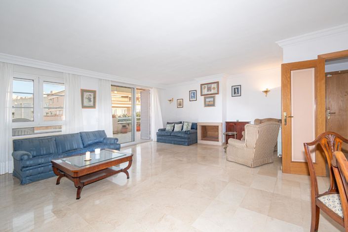 Image No.5-6 Bed Penthouse for sale