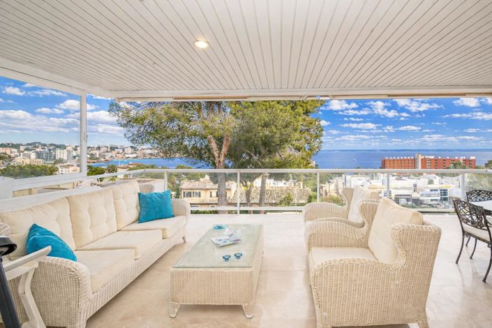 Image No.2-4 Bed Flat for sale