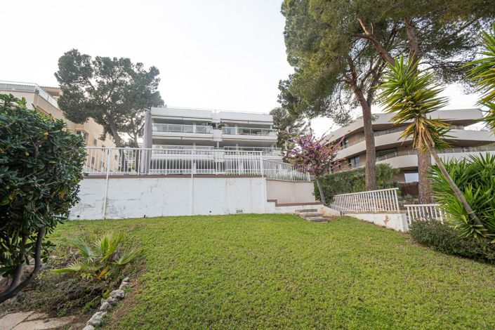 Image No.34-4 Bed Flat for sale