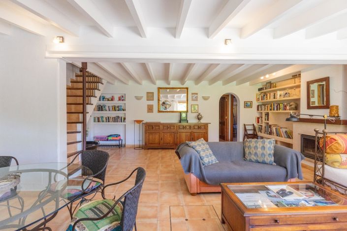 Image No.22-4 Bed Country House for sale