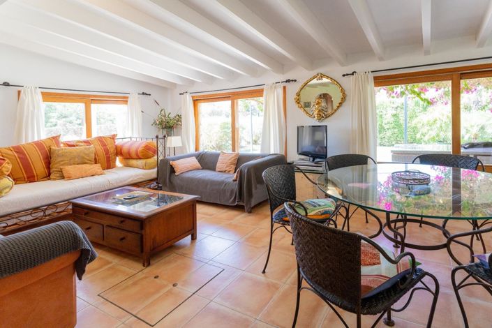 Image No.23-4 Bed Country House for sale