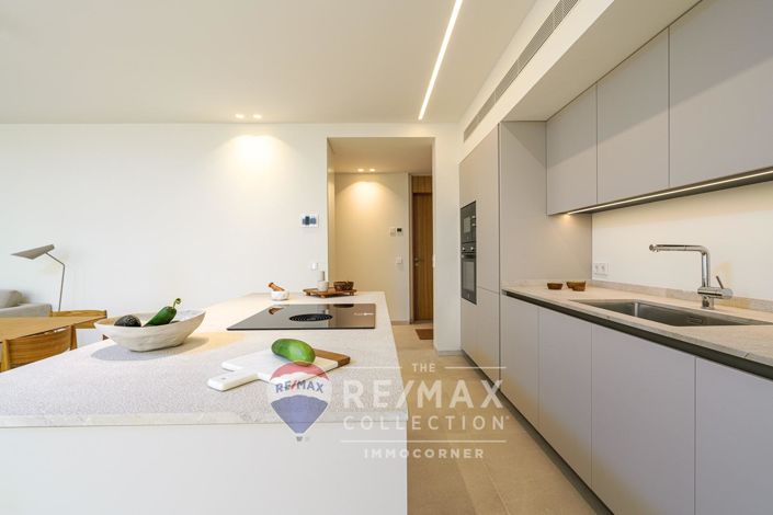 Image No.20-2 Bed Flat for sale